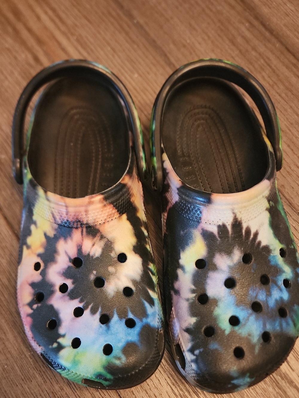 Crocs Psychedelic Spiral Pattern